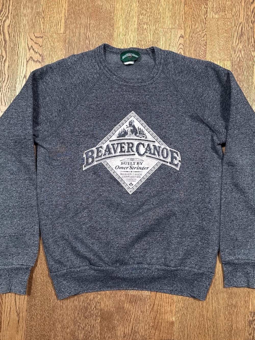 Vintage 90s Beaver Canoe Made in Canada Gray Raglan Sleeve Sweatshirt Mens Small